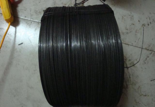 退火黑絲在日常生活中的應用價值